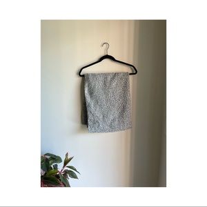 Scarf - thick and looped